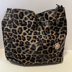 Sydney Love Cheetah Leopard Nylon tote magnetic close